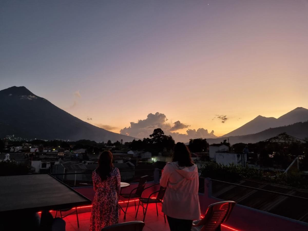 Casa Capirucho Hotel Antigua Ngoại thất bức ảnh